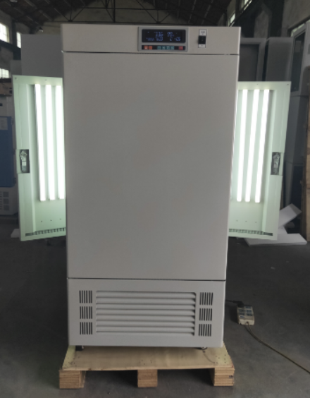 MGC光照培养箱产品250L图片