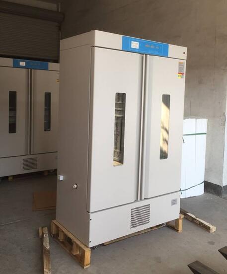 80~1000L霉菌培养箱图片